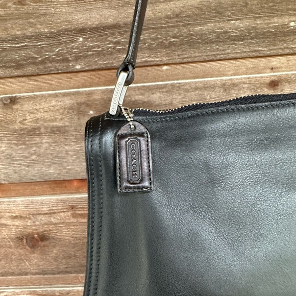 Vintage Leather Coach Mercer Purse - Picture 4 of 7